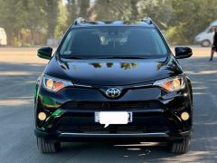 Сүрөт унаа Toyota RAV4