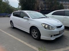 Photo of the vehicle Toyota Caldina