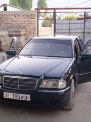 Сүрөт унаа Mercedes-Benz C-Класс