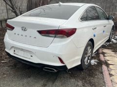 Photo of the vehicle Hyundai Sonata