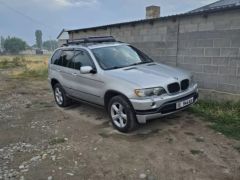 Photo of the vehicle BMW X5