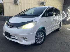 Photo of the vehicle Toyota Estima