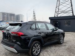 Photo of the vehicle Toyota RAV4