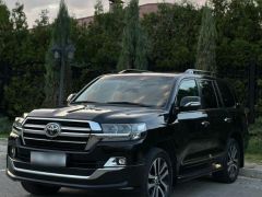 Фото авто Toyota Land Cruiser