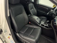 Фото авто Toyota Highlander