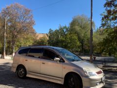 Сүрөт унаа Honda Stream