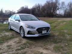 Photo of the vehicle Hyundai Sonata