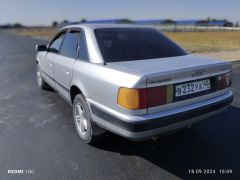 Photo of the vehicle Audi 100