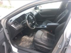 Photo of the vehicle Hyundai Sonata