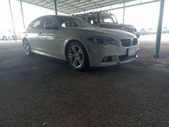 Photo of the vehicle BMW 5 Series