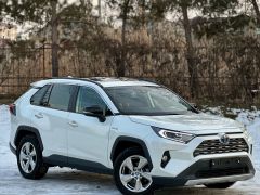 Photo of the vehicle Toyota RAV4