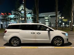 Фото авто Kia Carnival