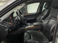 Photo of the vehicle BMW X6