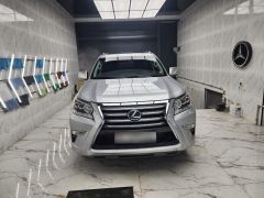 Photo of the vehicle Lexus GX