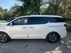 Сүрөт унаа Kia Carnival