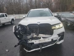 Photo of the vehicle BMW X7