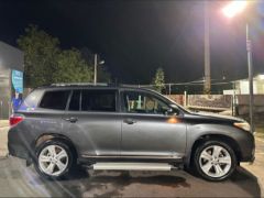 Сүрөт унаа Toyota Highlander