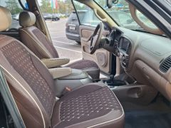 Сүрөт унаа Toyota Sequoia