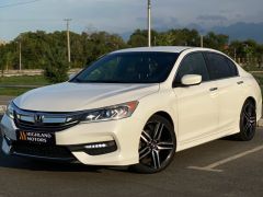 Фото авто Honda Accord