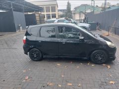 Фото авто Honda Fit