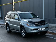 Photo of the vehicle Lexus GX