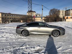 Photo of the vehicle Lexus ES