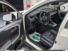 Сүрөт унаа Toyota RAV4