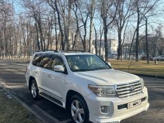 Фото авто Toyota Land Cruiser