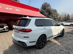 Фото авто BMW X7