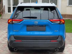 Сүрөт унаа Toyota RAV4