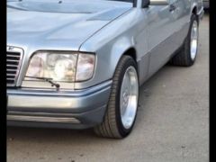 Фото авто Mercedes-Benz W124