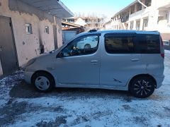 Сүрөт унаа Toyota FunCargo