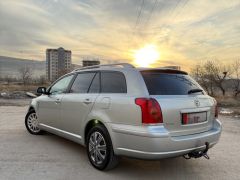 Сүрөт унаа Toyota Avensis