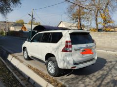 Сүрөт унаа Toyota Land Cruiser Prado