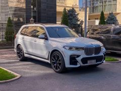 Фото авто BMW X7