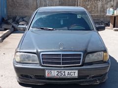 Сүрөт унаа Mercedes-Benz C-Класс