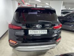 Photo of the vehicle Hyundai Santa Fe