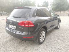 Фото авто Volkswagen Touareg