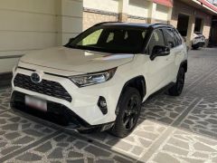 Сүрөт унаа Toyota RAV4