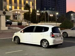 Фото авто Honda Fit