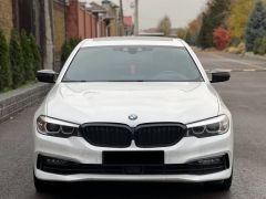 Photo of the vehicle BMW 5 Series