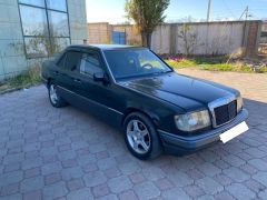 Фото авто Mercedes-Benz W124