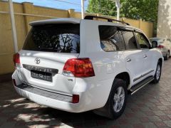 Сүрөт унаа Toyota Land Cruiser