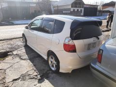 Фото авто Honda Fit