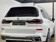 Сүрөт унаа BMW X7