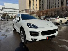 Фото авто Porsche Cayenne