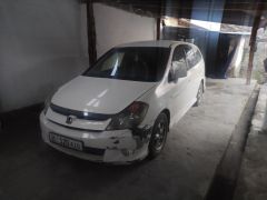 Сүрөт унаа Honda Stream