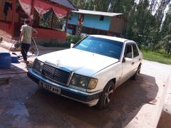 Сүрөт унаа Mercedes-Benz W124