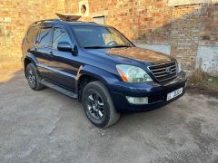 Photo of the vehicle Lexus GX