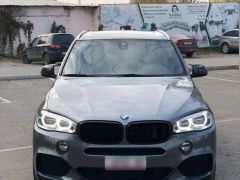 Photo of the vehicle BMW X5